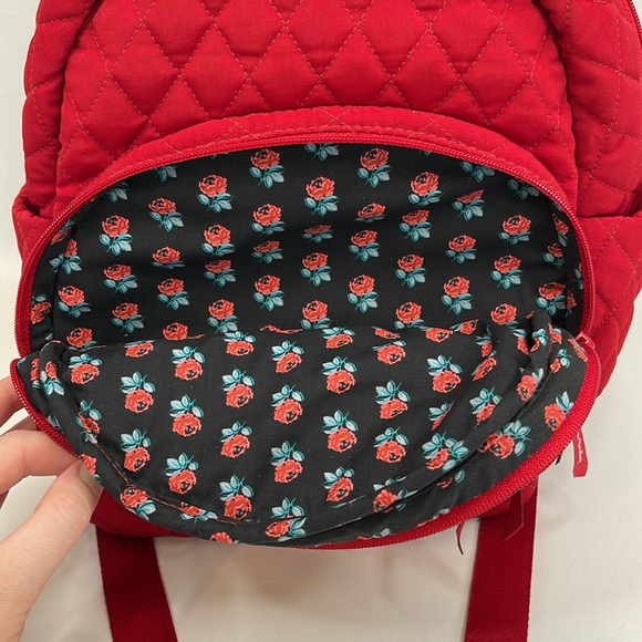Vera Bradey Essential Compact Backpack NWOT Tango Red - Picture 2 of 7
